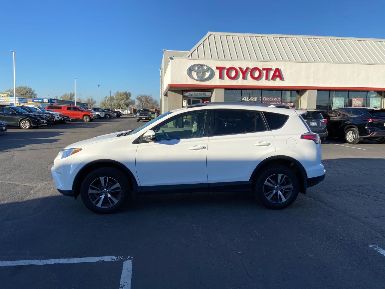 Used 2018 Toyota RAV4 LE AWD for sale in Cambridge, ON
