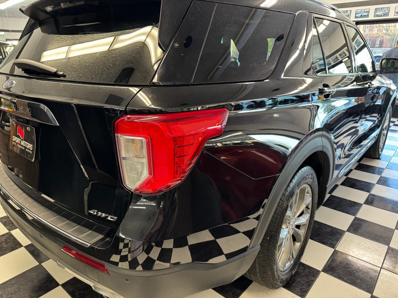 2021 Ford Explorer Limited 4WD 6 Pass+GPS+Lane Keep+Adaptive Cruise - Photo #50