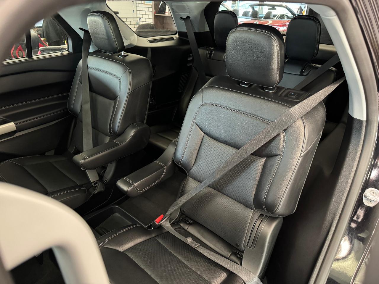 2021 Ford Explorer Limited 4WD 6 Pass+GPS+Lane Keep+Adaptive Cruise - Photo #26