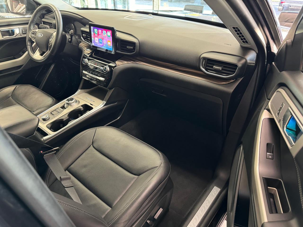 2021 Ford Explorer Limited 4WD 6 Pass+GPS+Lane Keep+Adaptive Cruise - Photo #22