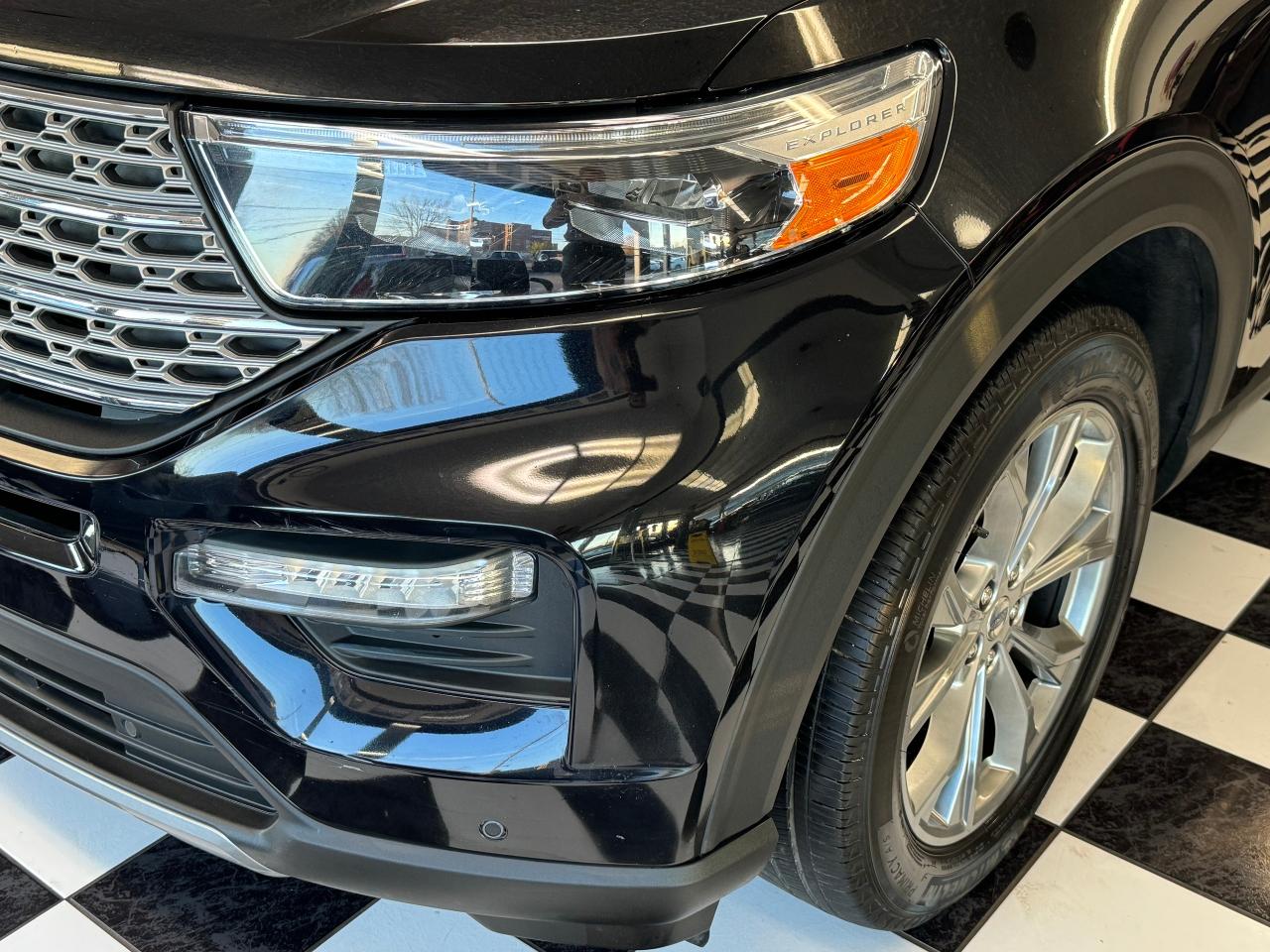 2021 Ford Explorer Limited 4WD 6 Pass+GPS+Lane Keep+Adaptive Cruise - Photo #48