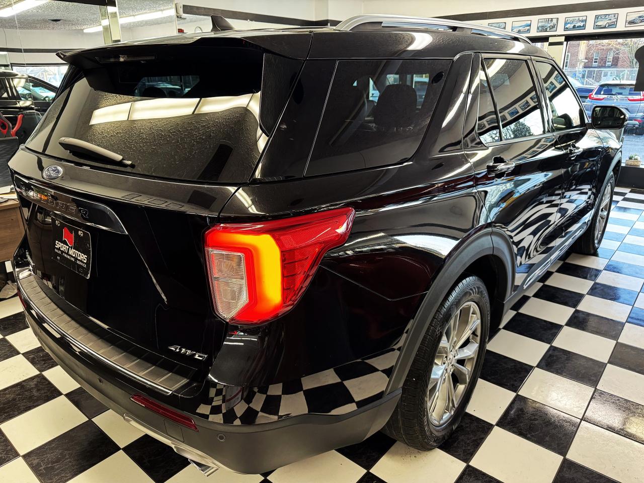 2021 Ford Explorer Limited 4WD 6 Pass+GPS+Lane Keep+Adaptive Cruise - Photo #4