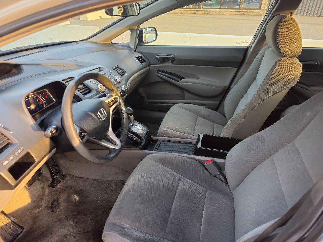 2009 Honda Civic 4dr Auto DX - Photo #7