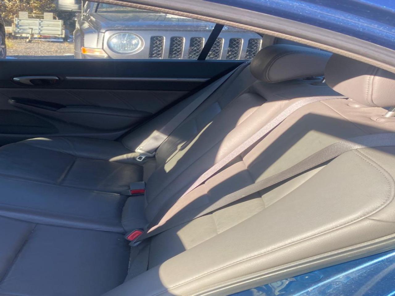 2009 Honda Civic 4dr Auto EX-L Photo3