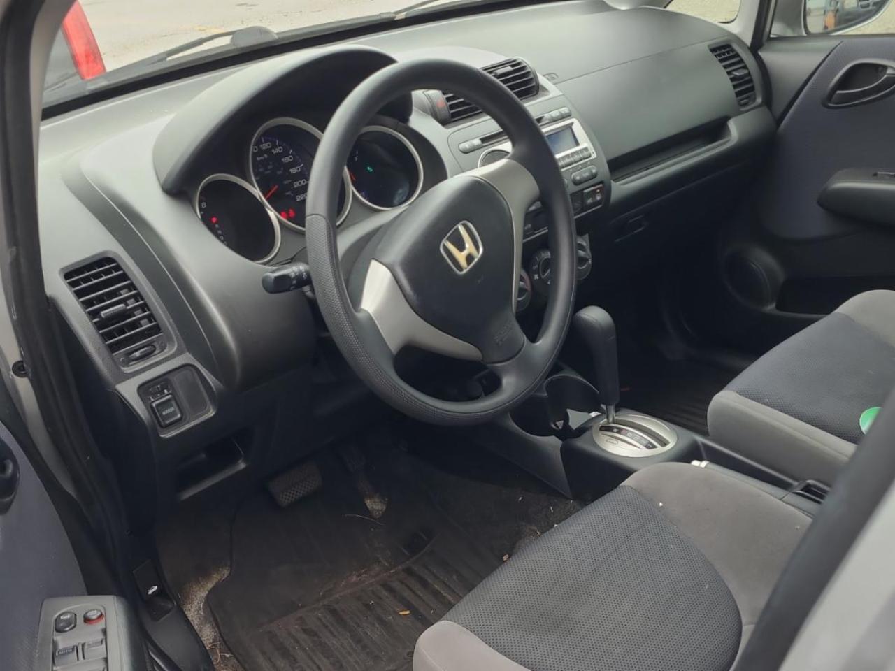 2007 Honda Fit 5dr HB AT LX *Ltd Avail* - Photo #9