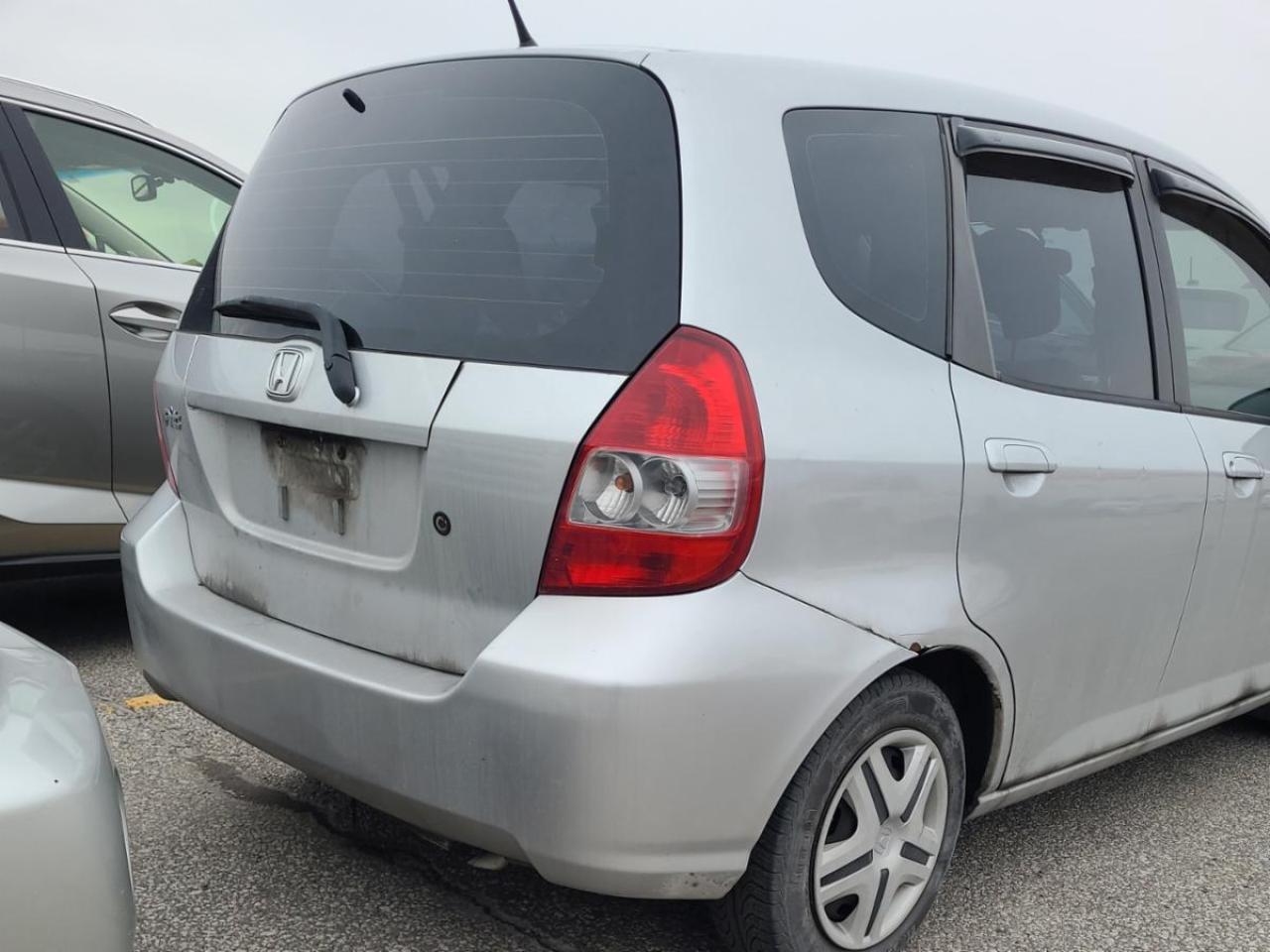 2007 Honda Fit 5dr HB AT LX *Ltd Avail* - Photo #4