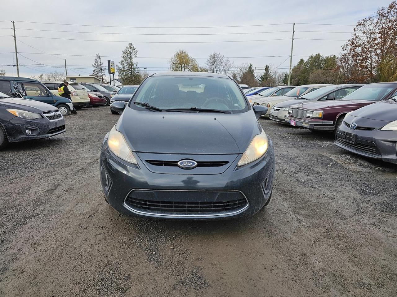 Used 2011 Ford Fiesta SE Hatchback for sale in Stittsville, ON