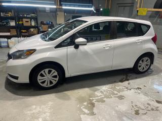 Used 2017 Nissan Versa Note Steering Wheel Controls * A/C * Power Mirrors * Traction Control * AM/FM/CD/Aux/CD * 12V DC Outlet * Manual Locks * Manual Windows * for sale in Cambridge, ON