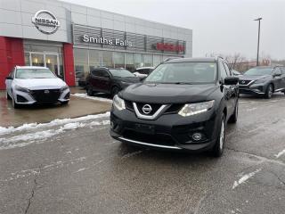 Used 2016 Nissan Rogue SV AWD CVT for sale in Smiths Falls, ON