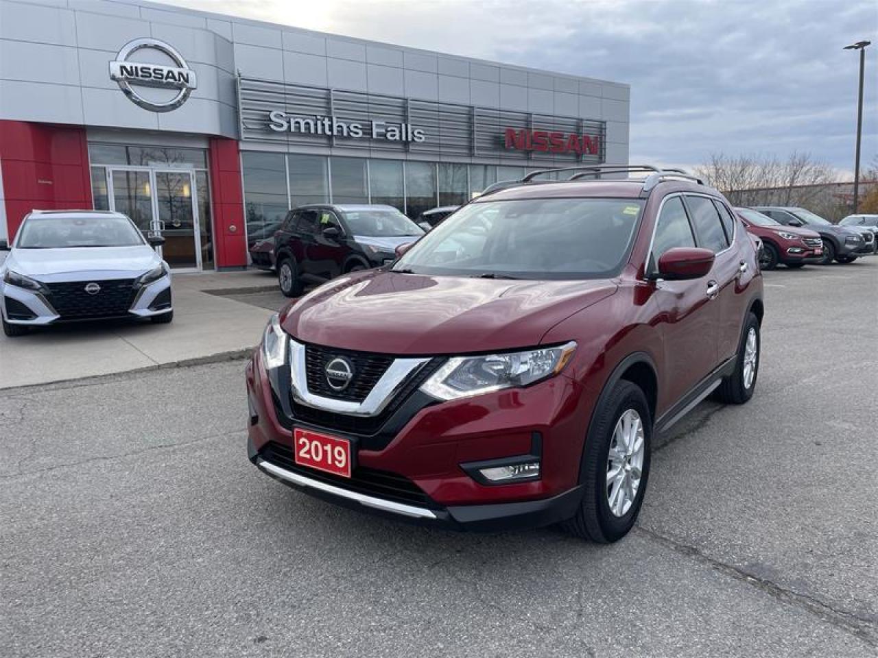 Used 2019 Nissan Rogue SV AWD CVT for sale in Smiths Falls, ON