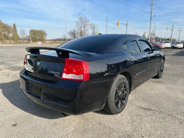 2009 Dodge Charger SXT Photo4