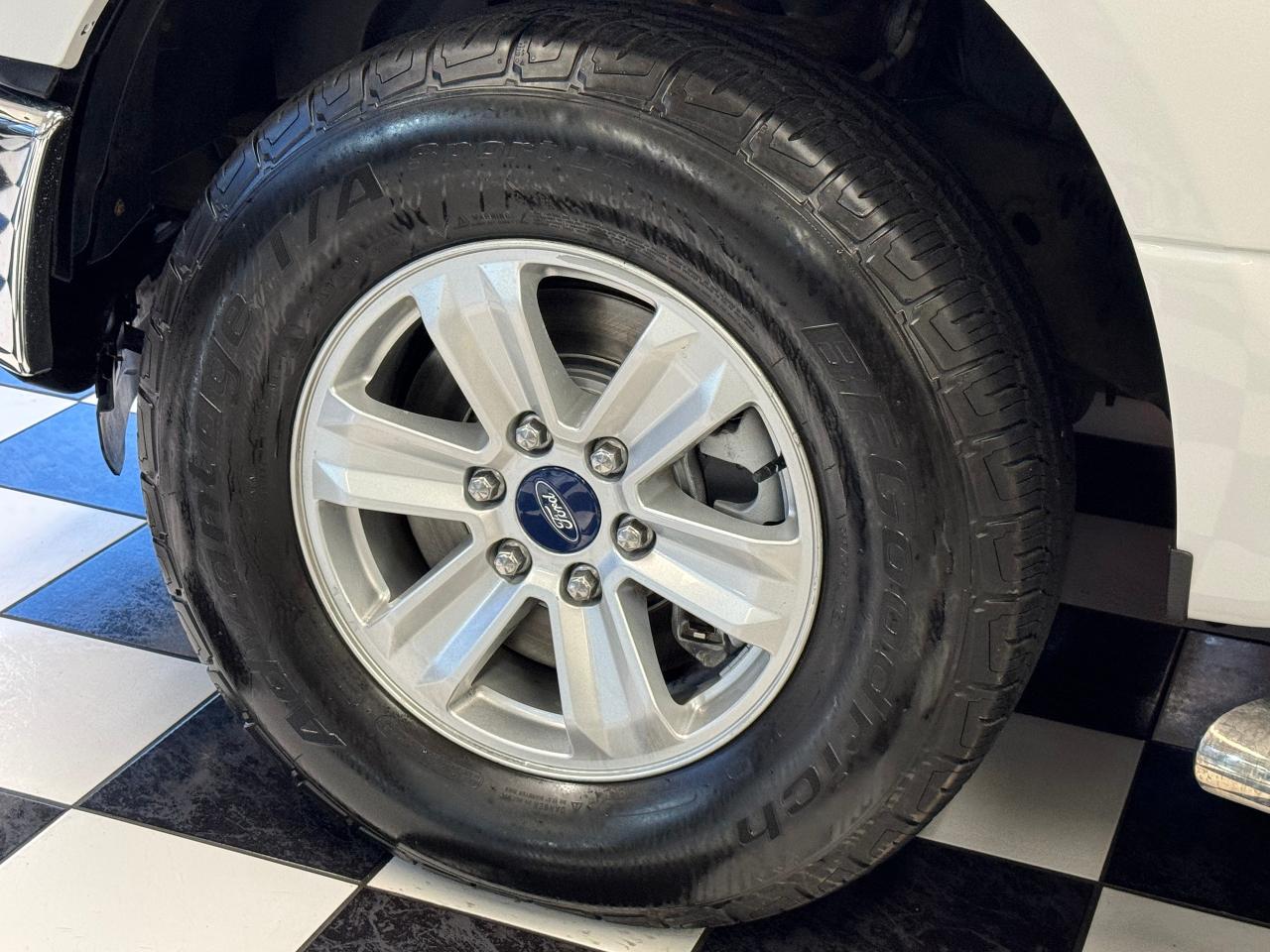 2015 Ford F-150 XLT 4x4+Bluetooth+New Tires & Brakes+Cruise+Tinted Photo103