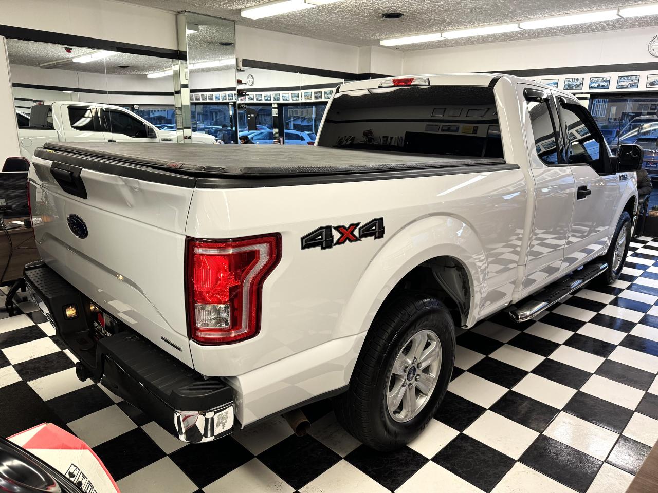 2015 Ford F-150 XLT 4x4+Bluetooth+New Tires & Brakes+Cruise+Tinted - Photo #4