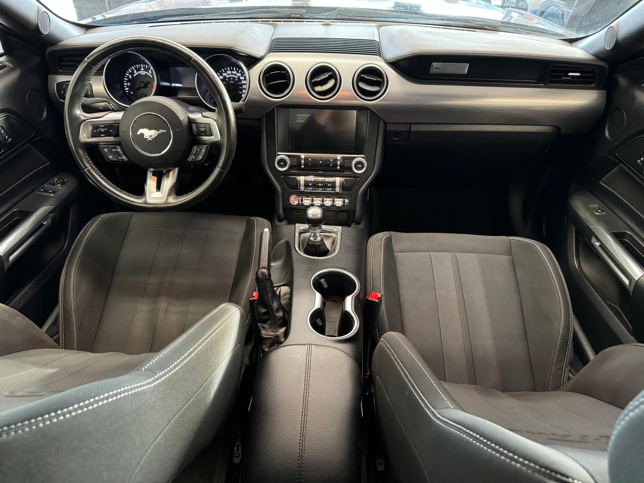 2018 Ford Mustang Ecoboost Premium+ApplePlay+Camera+CLEAN CARFAX Photo8