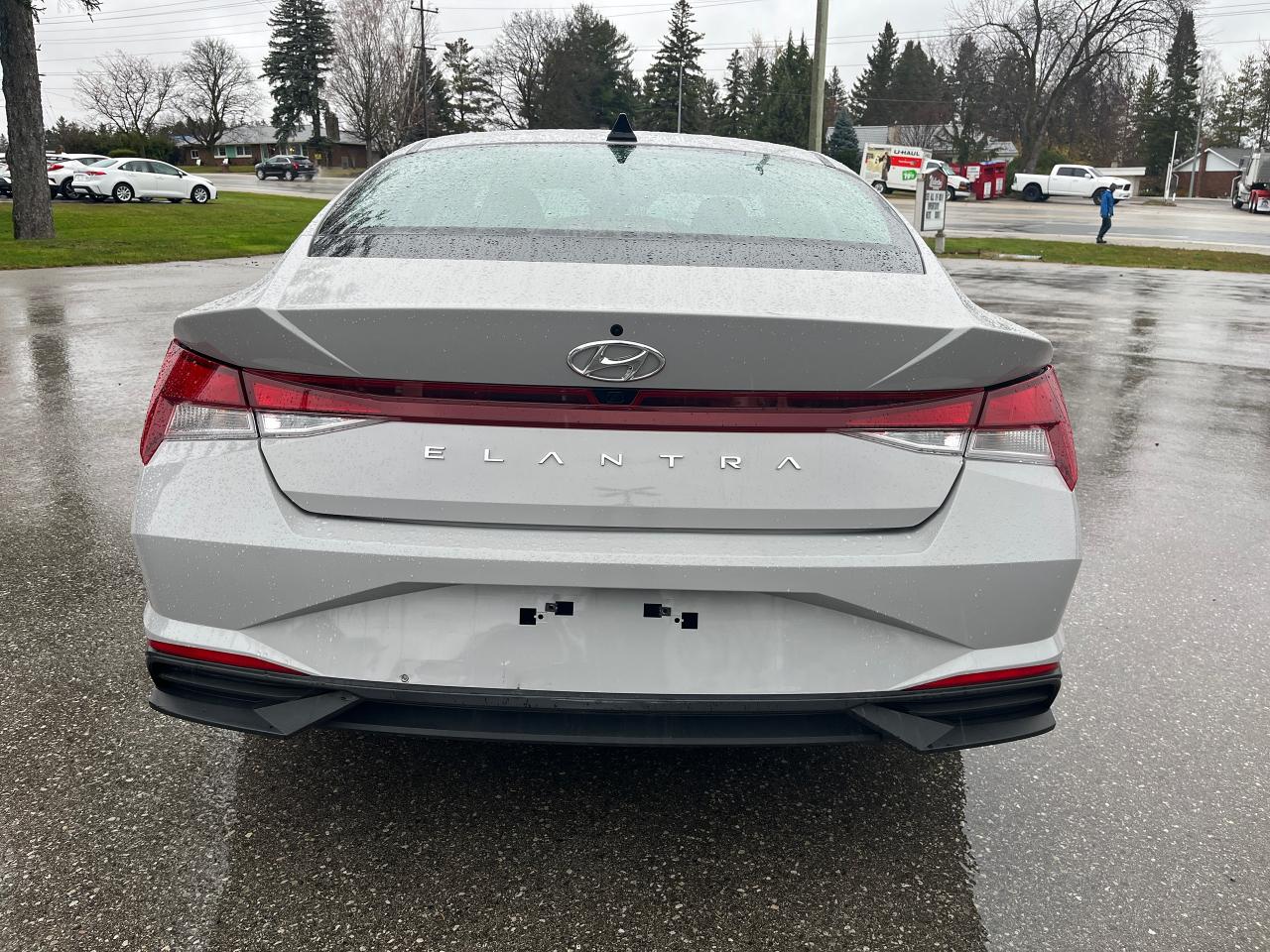 2023 Hyundai Elantra Preferred - Photo #6