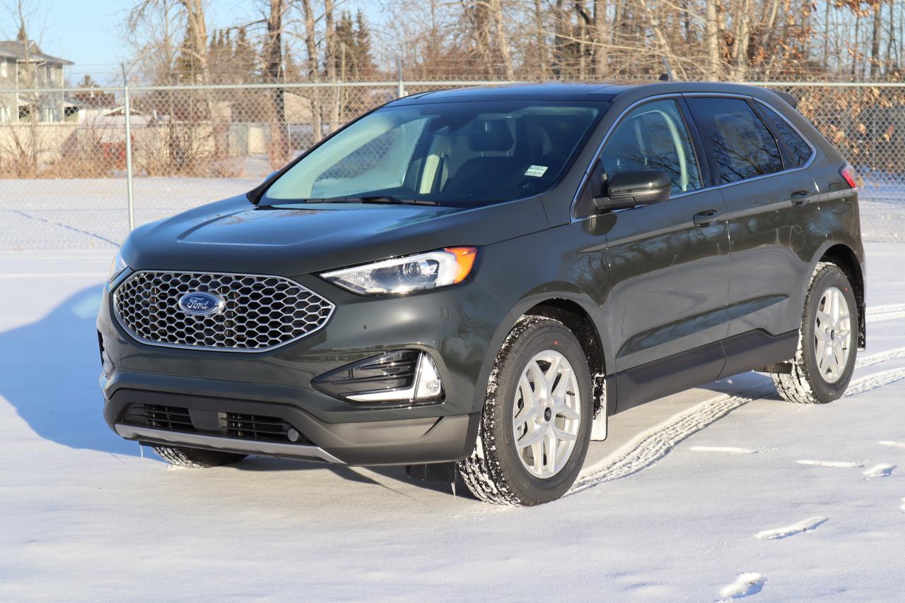 2024 Ford Edge SEL Photo5