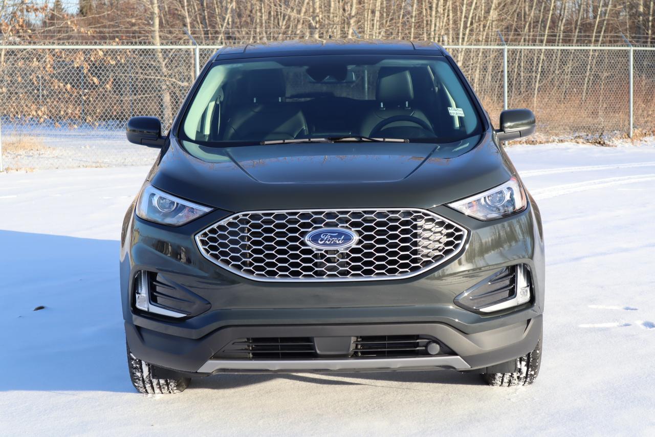 2024 Ford Edge SEL Photo5