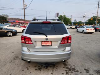 2010 Dodge Journey SXT - Photo #9