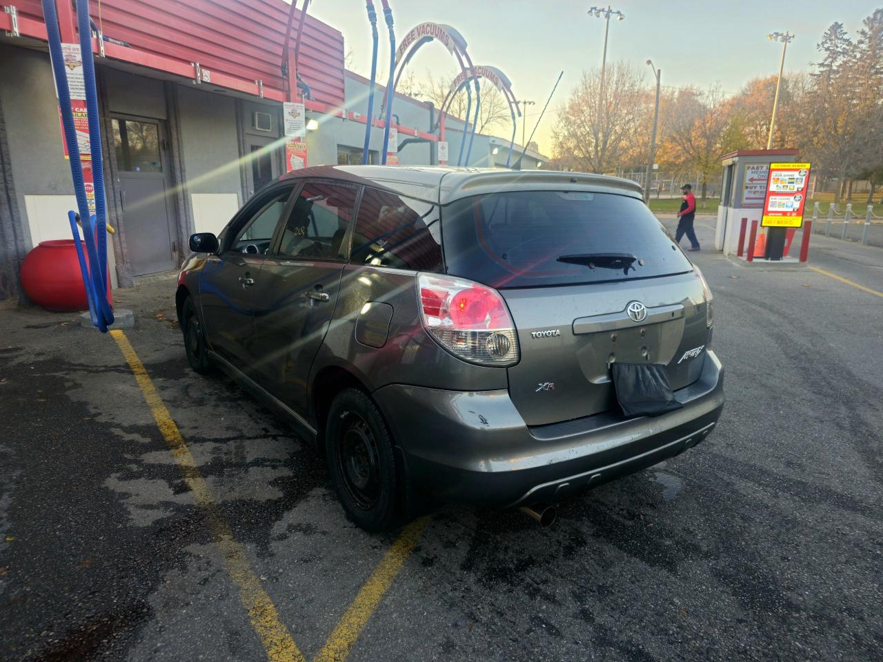 2006 Toyota Matrix XR Photo3