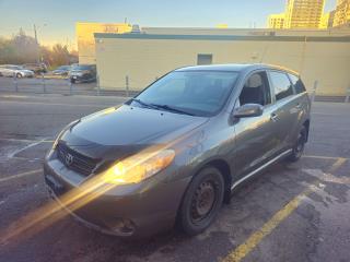 Used 2006 Toyota Matrix XR for sale in Mississauga, ON