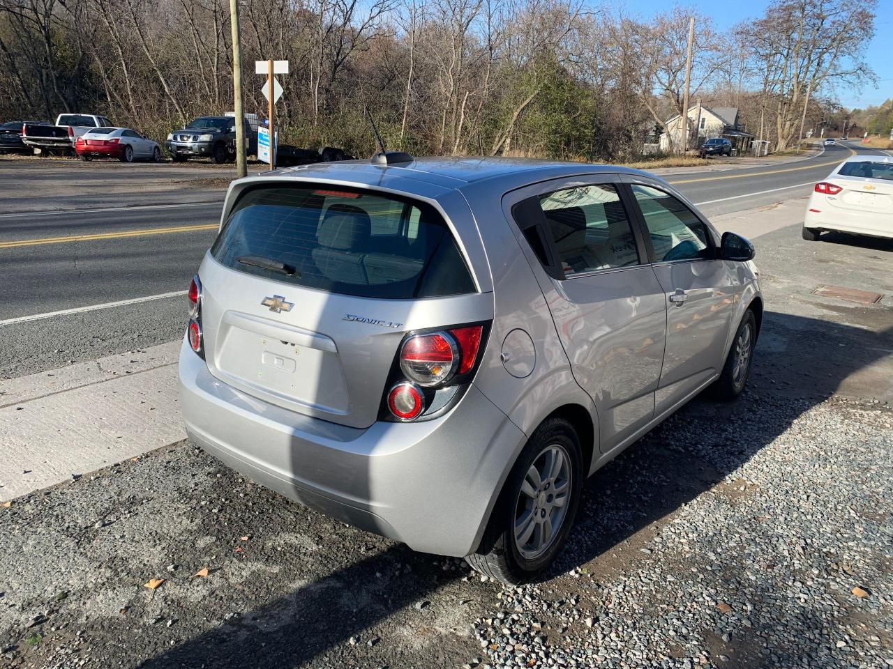 2015 Chevrolet Sonic LT - Photo #5