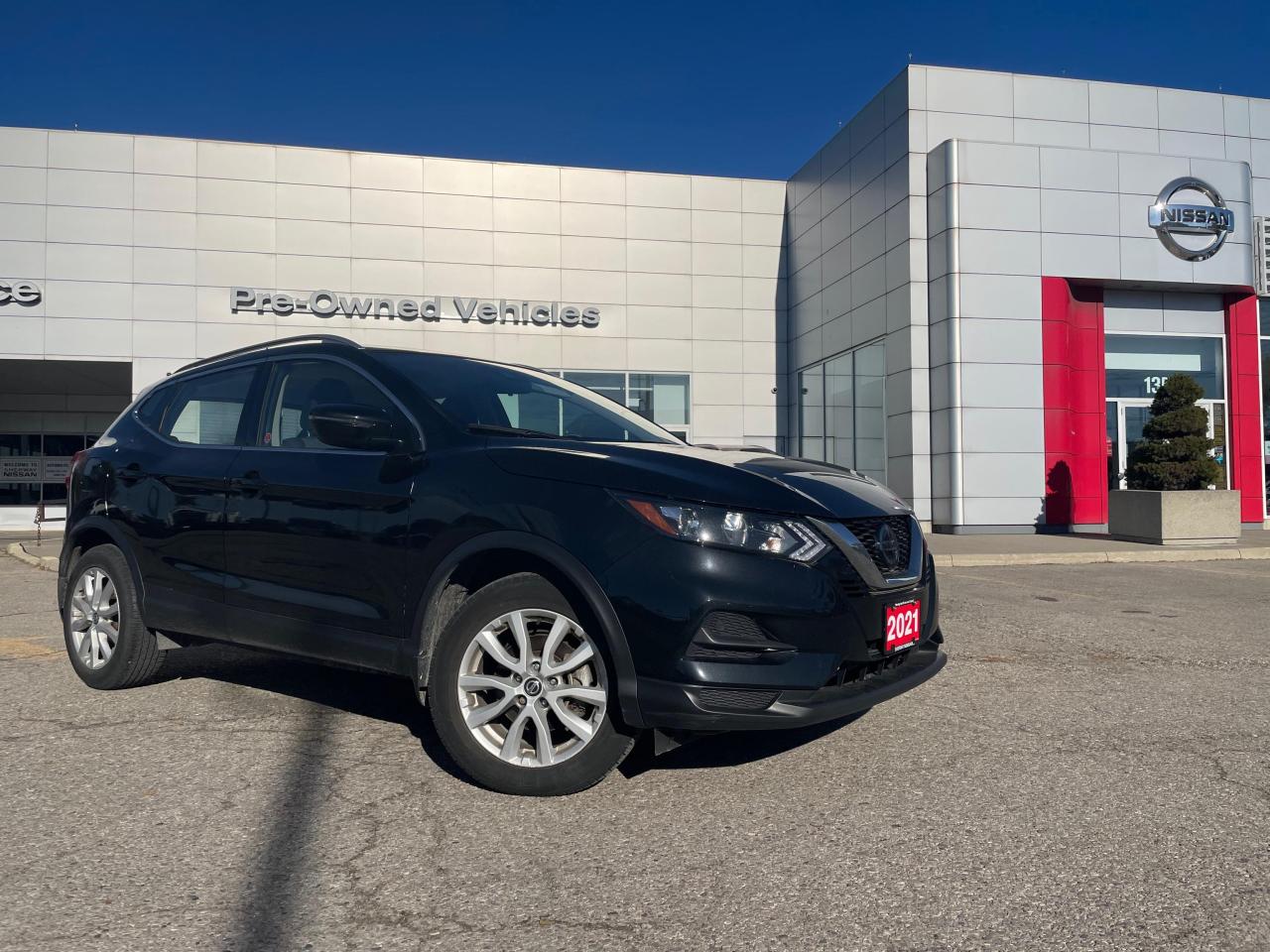 Used 2021 Nissan Qashqai SV LOW KM (27568) ONE OWNER TRADE. CLEAN CARFAX, NISSAN CERTIFIED PRE OWNED.INCLUDES SNOWS ON RIMS. for sale in Toronto, ON