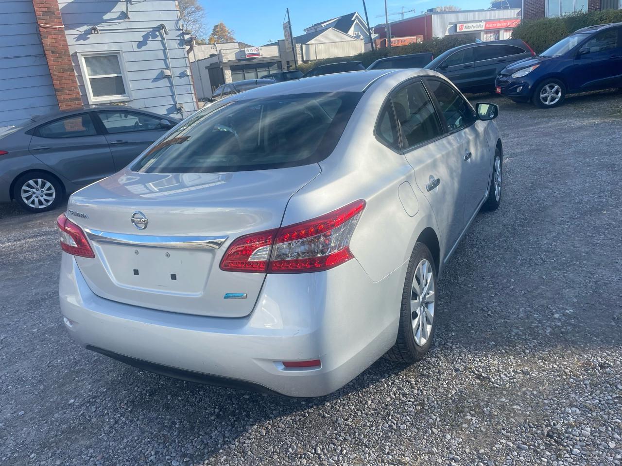 2015 Nissan Sentra SV - Photo #3