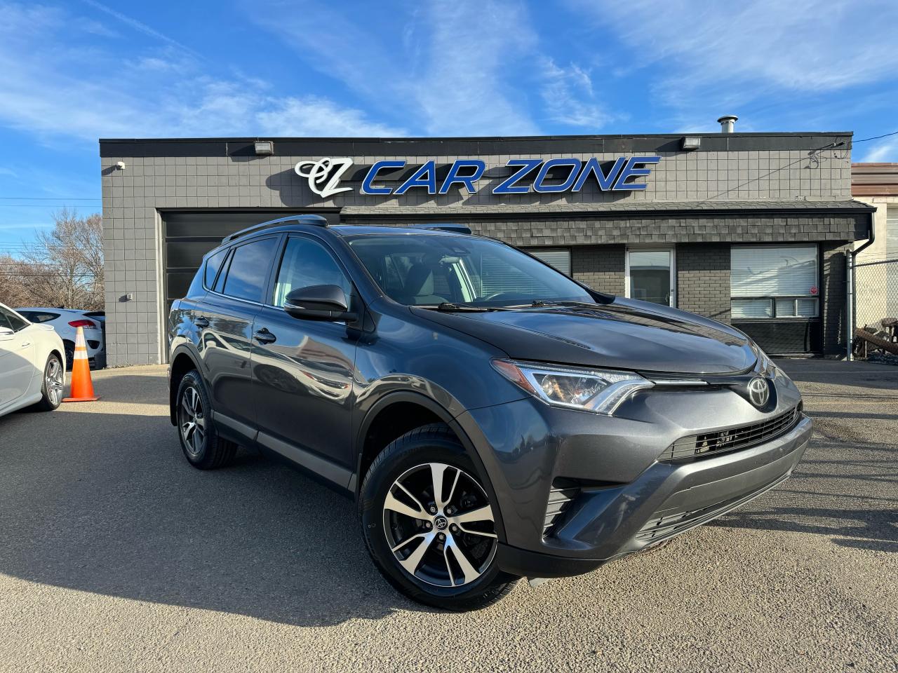 2018 Toyota RAV4 AWD LE Easy Financing Options - Photo #22