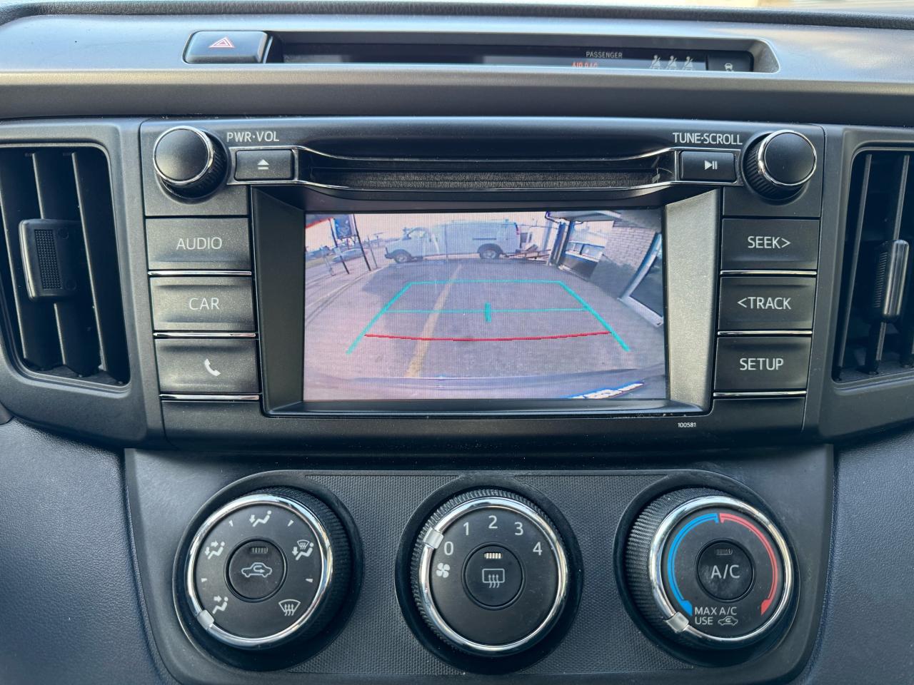 2018 Toyota RAV4 AWD LE Easy Financing Options - Photo #20