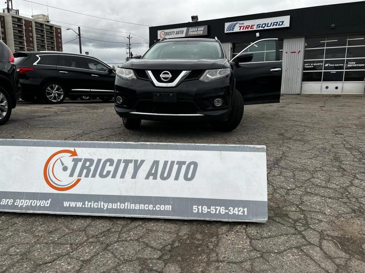 Used 2016 Nissan Rogue SL AWD for sale in Waterloo, ON