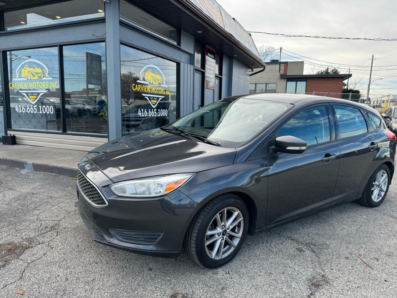 2016 Ford Focus SE - Photo #1