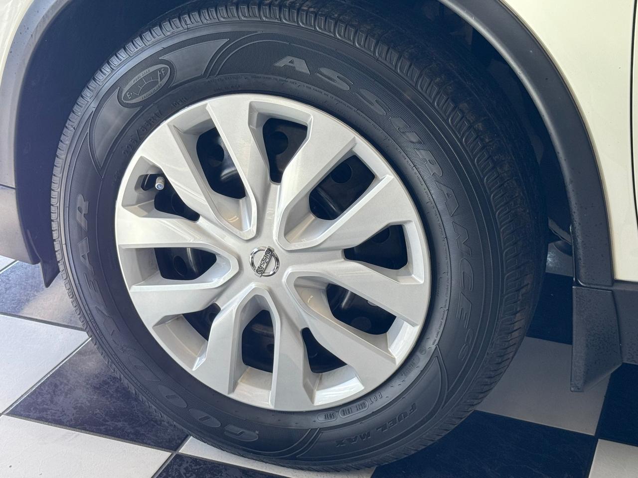 2019 Nissan Rogue S+ApplePlay+Camera+Heated Seats+A/C+ Photo127