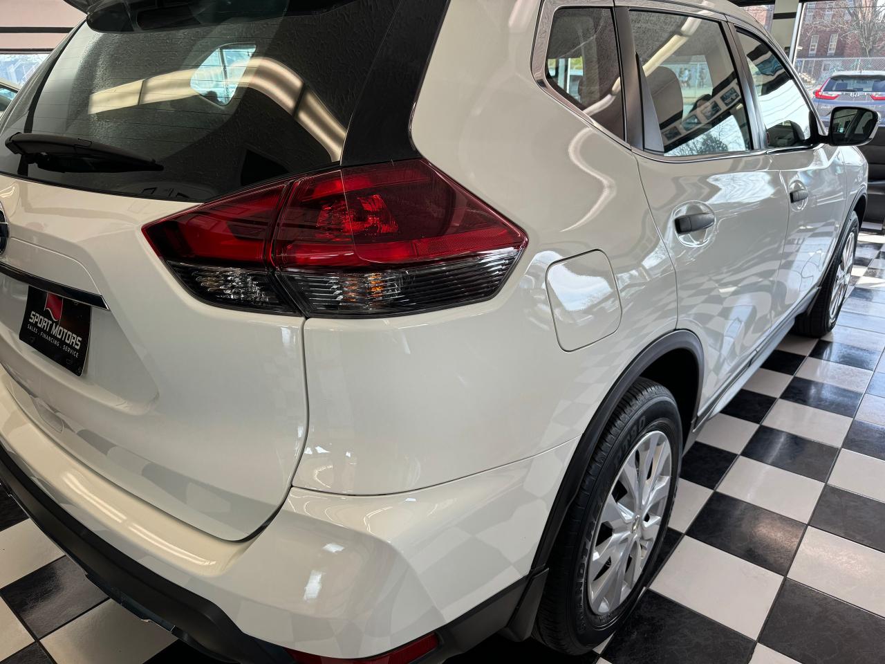 2019 Nissan Rogue S+ApplePlay+Camera+Heated Seats+A/C+ - Photo #42