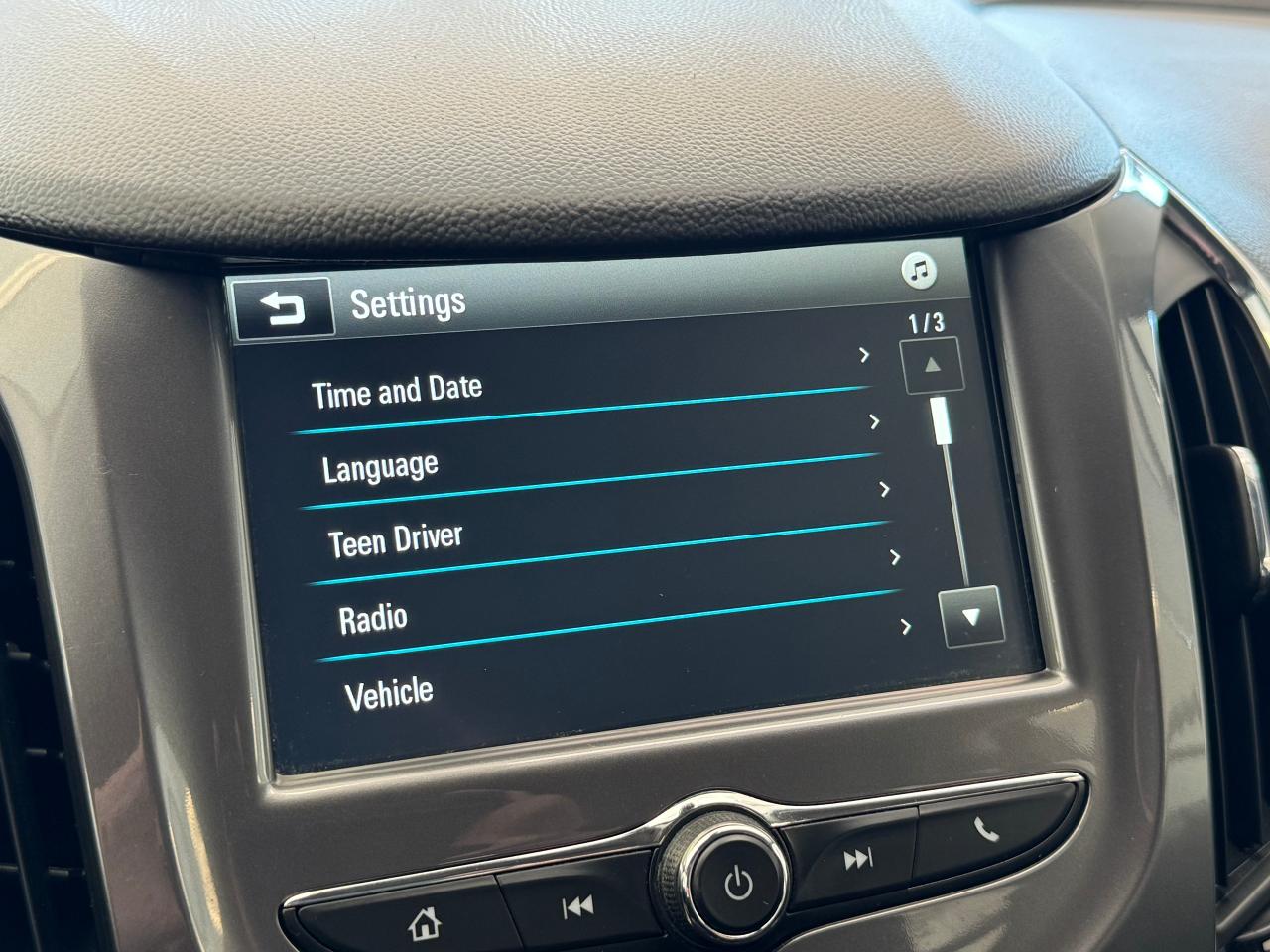 2017 Chevrolet Cruze LT+ApplePlay+Camera+Heated Seats+A/C - Photo #31