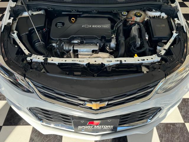 2017 Chevrolet Cruze LT+ApplePlay+Camera+Heated Seats+A/C Photo7