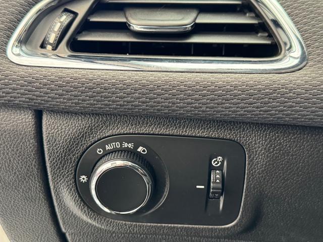 2017 Chevrolet Cruze LT+ApplePlay+Camera+Heated Seats+A/C Photo48