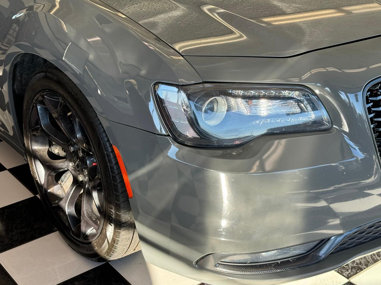2019 Chrysler 300 S+Camera+ApplePlay+Heated Leather+Remote Start - Photo #34