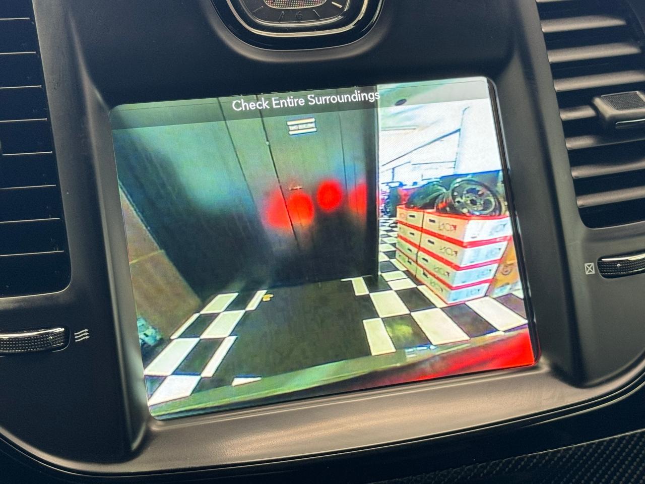 2019 Chrysler 300 S+Camera+ApplePlay+Heated Leather+Remote Start - Photo #9