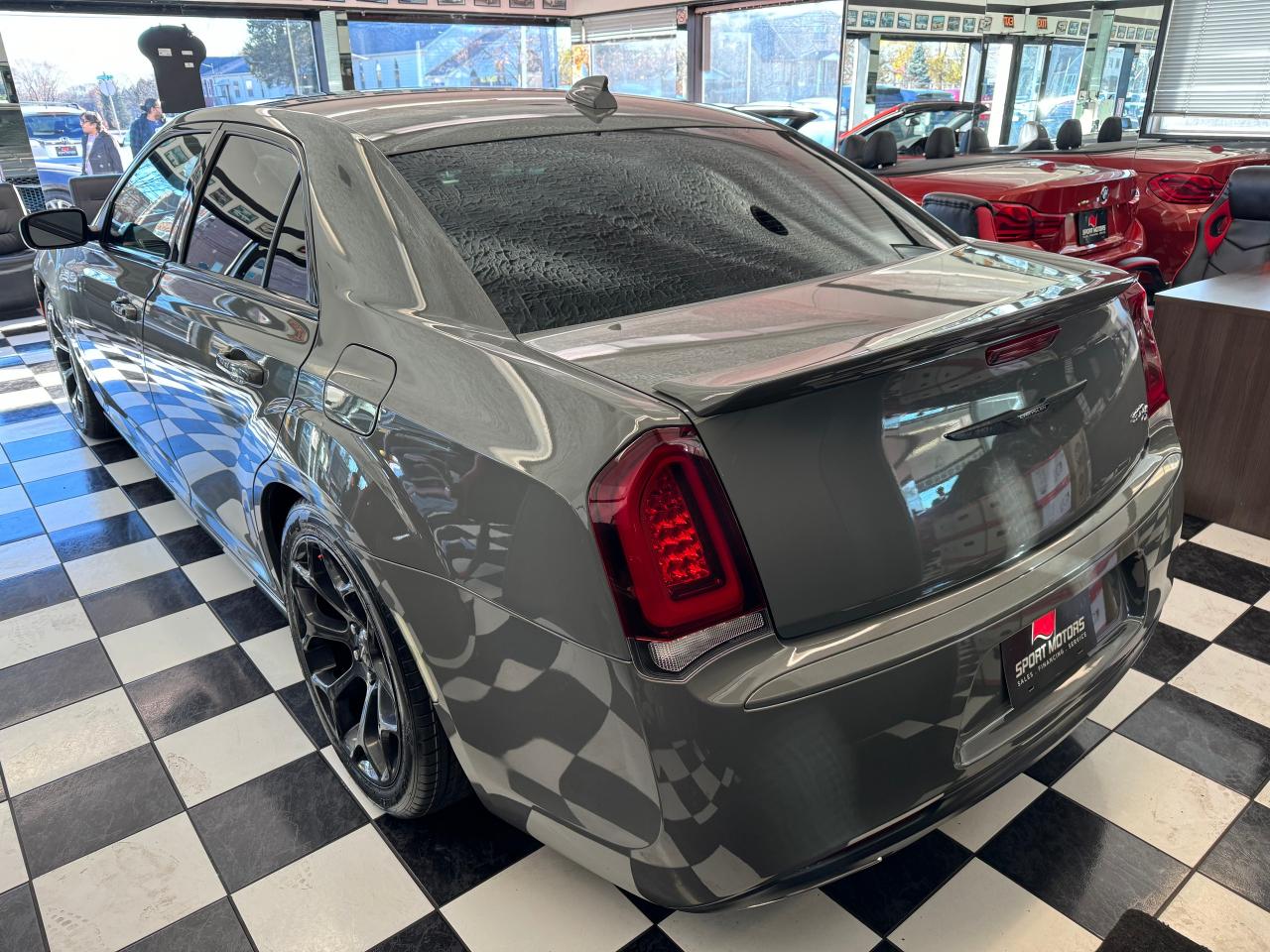 2019 Chrysler 300 S+Camera+ApplePlay+Heated Leather+Remote Start - Photo #2