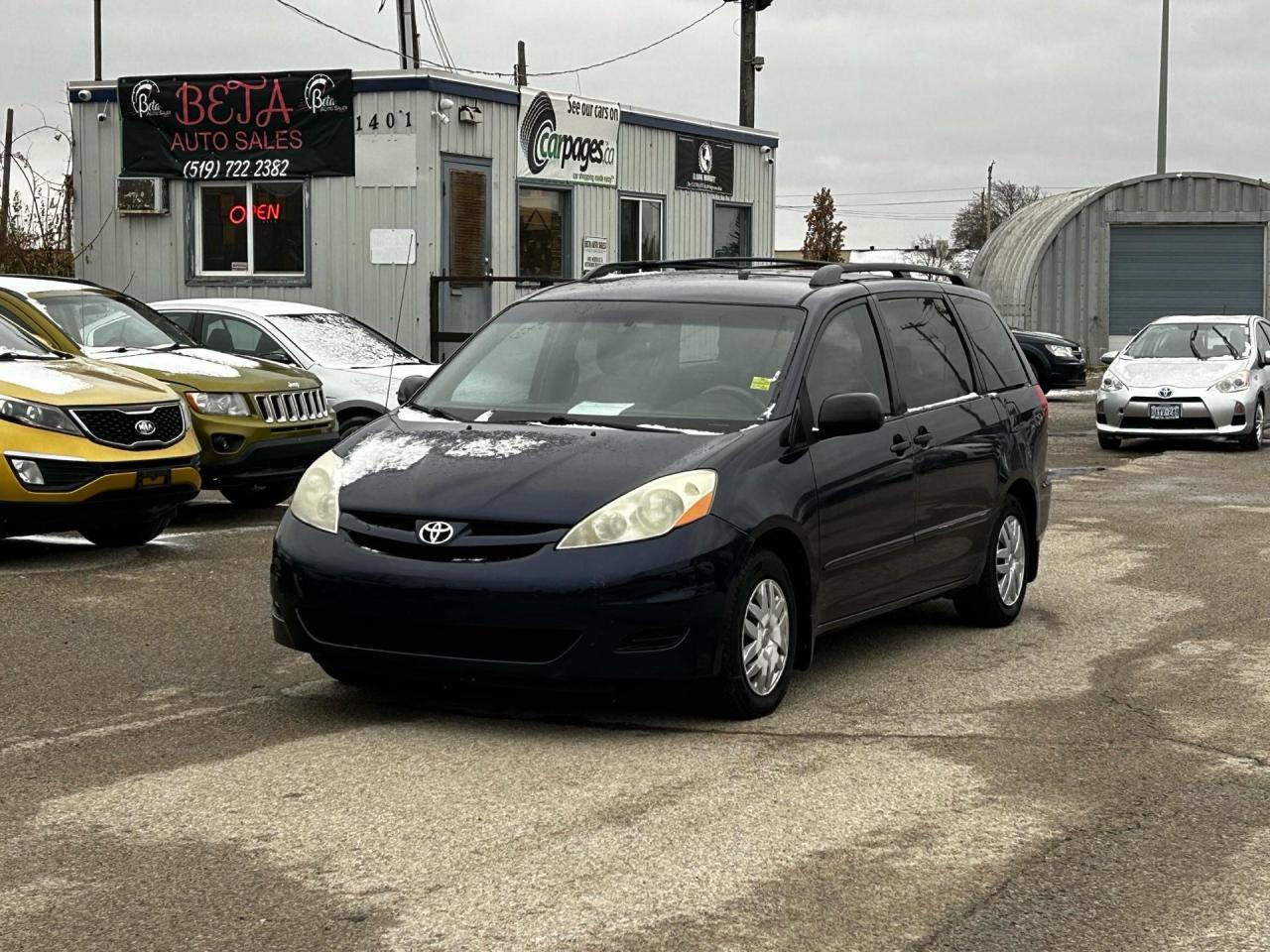 Used 2006 Toyota Sienna 5dr CE 7-Passenger for sale in Kitchener, ON