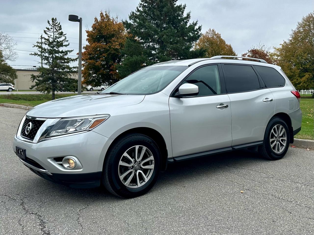 2014 Nissan Pathfinder 7 seats  - Safety Certified - Photo #13