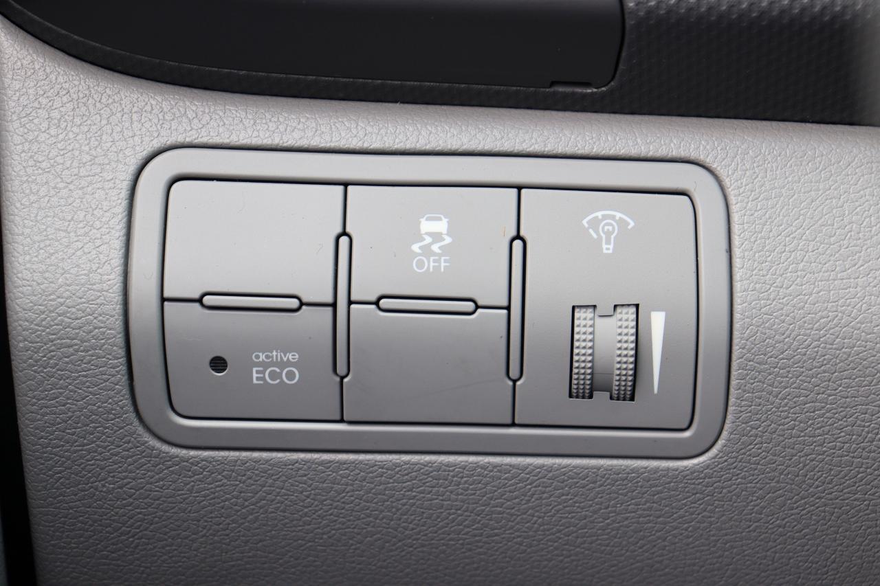2013 Hyundai Accent GL | Auto | Heated Seats | Power Group | USB/Aux Photo16