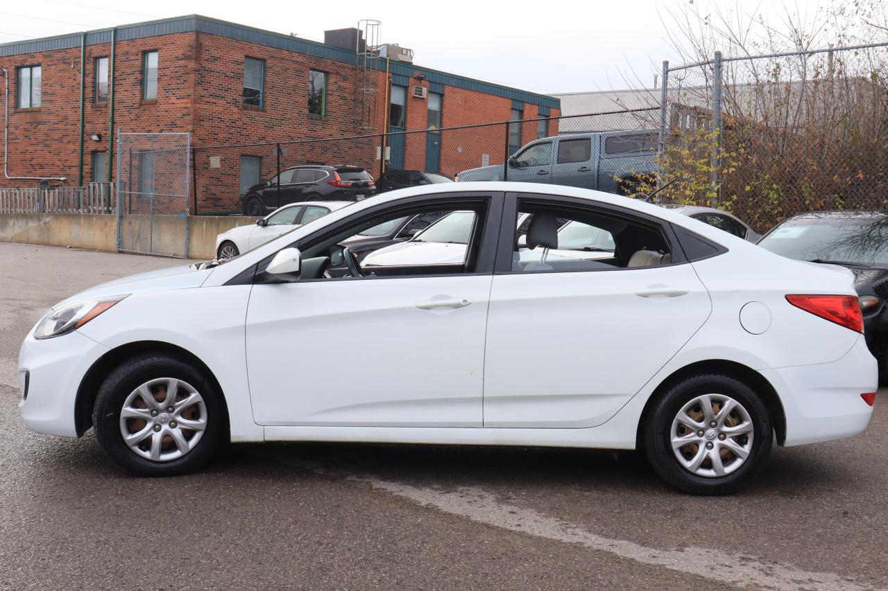 2013 Hyundai Accent GL | Auto | Heated Seats | Power Group | USB/Aux Photo6