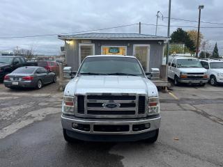 2008 Ford F-250 LARIAT - Photo #2