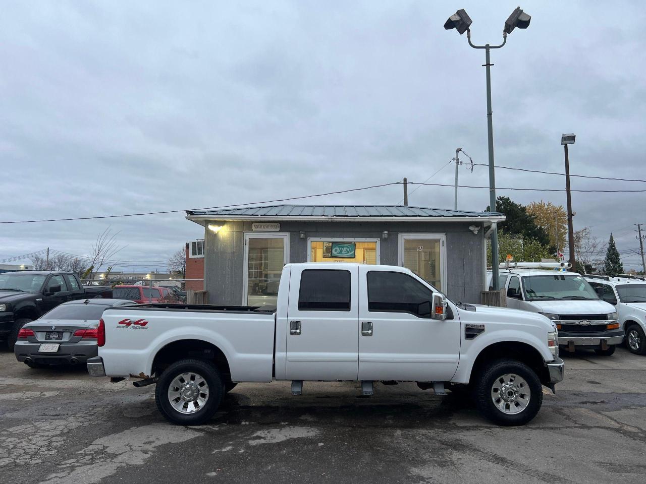 2008 Ford F-250 LARIAT - Photo #9