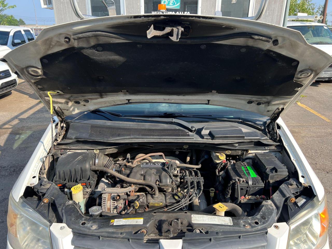 2010 Dodge Grand Caravan C/V - Photo #7