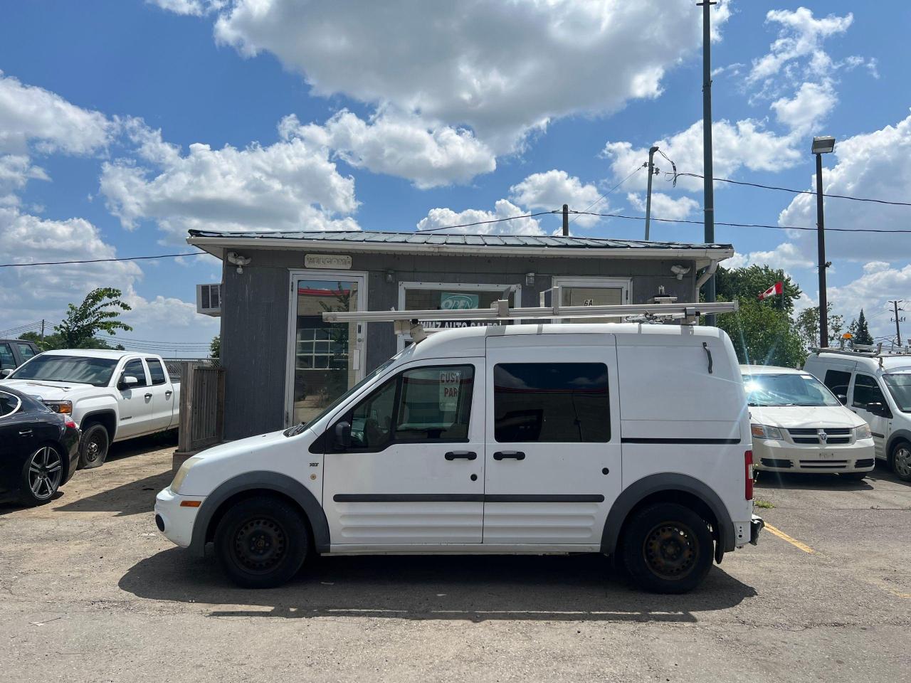 2011 Ford Transit Connect XLT Photo2