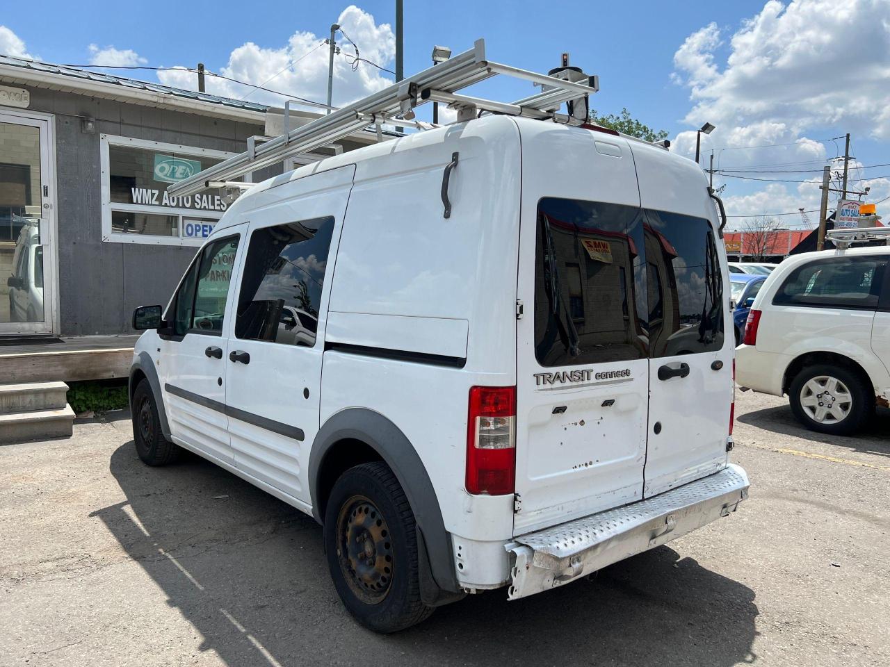 2011 Ford Transit Connect XLT Photo3