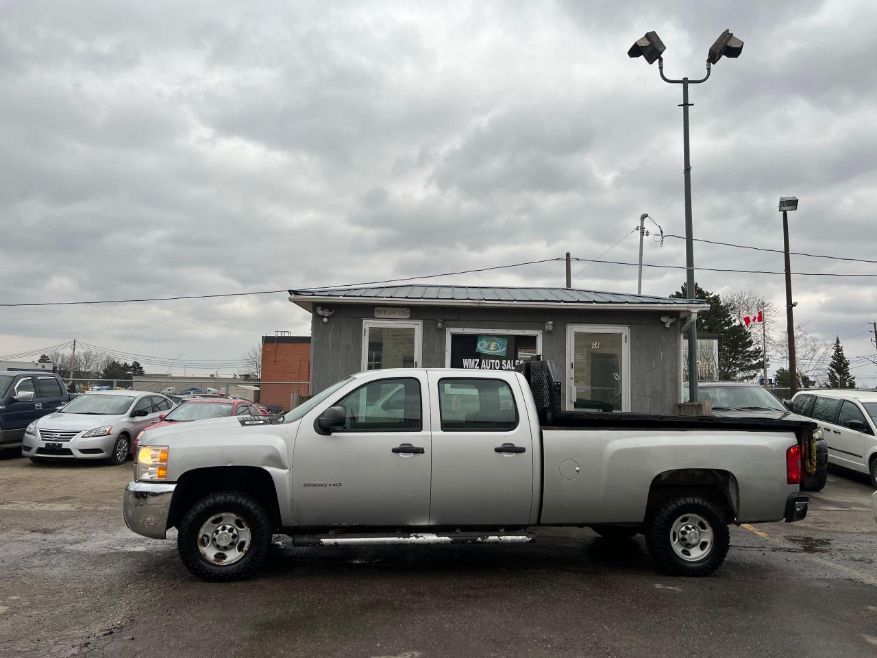 2010 Chevrolet Silverado 2500  Photo2