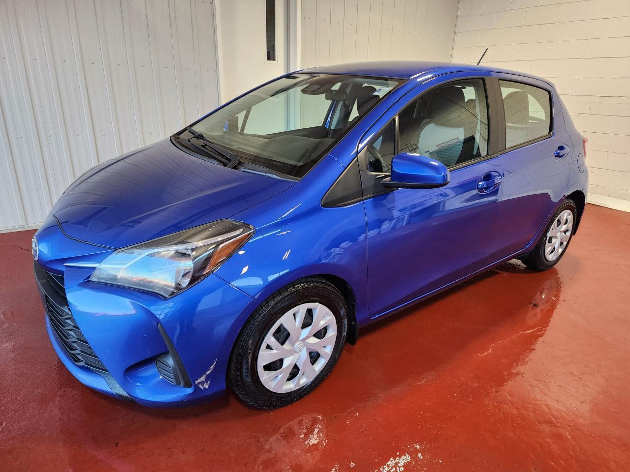 2018 Toyota Yaris LE Photo28